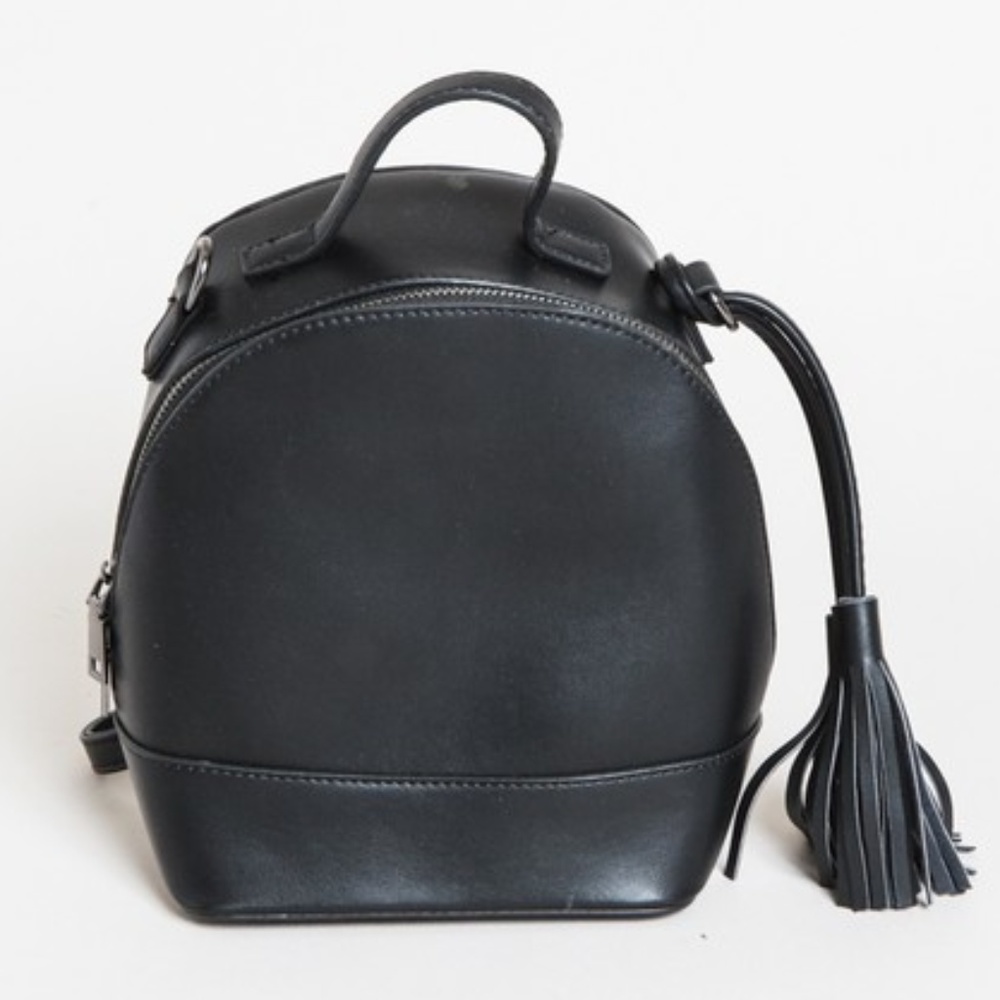SO ADORABLE!  Vegan Mini-Backpack in Black - Picture 2 of 2